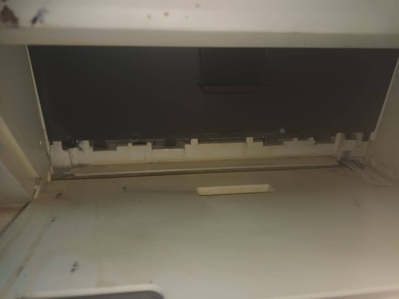 طابعة HP Deskjet
(Ink Advantage 1515)
شغاله عوزله حبر وكيبله
للاتصال ***********
