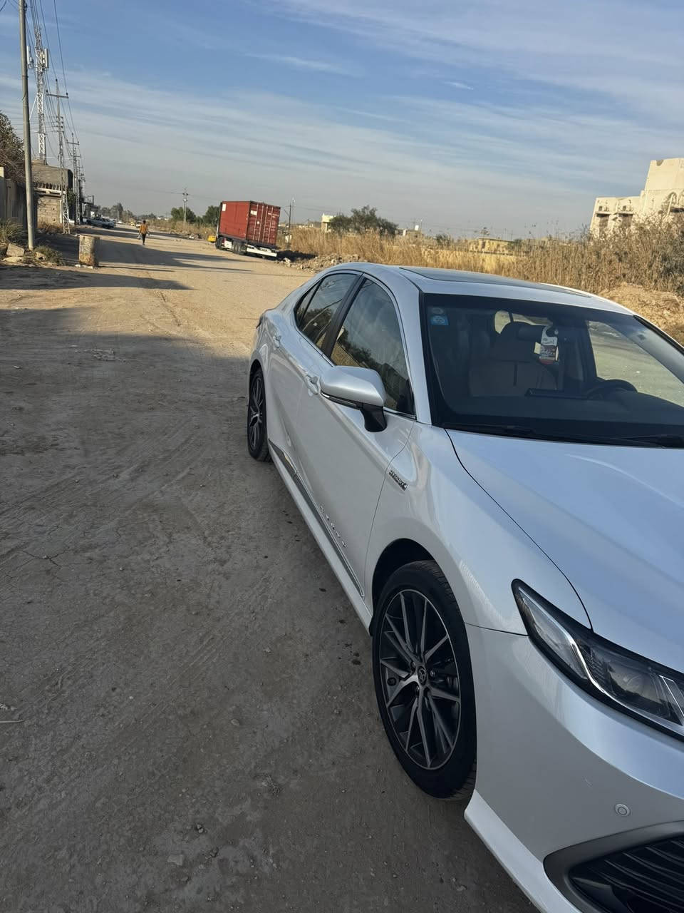 ‎السلام عليكم ورحمة الله وبركاته
للبيع كامري مغلفه ppd خليجي عبد اللطيف جميل لون ابيضّ GLE هايبرد موديل2023 فول مواصفات سلايد بصمة بردة خلفية حساسات امامي خلفي ويل كب اسود كروم حجم 18 ماشية 50 الف كيلومتر هايبرد محرك 2500 cc لايت زنون بلاجكتور هاندبريك بصمة تحكم موقود جميع الجهات شاشة وكامرة خلفية شاحن واير لس ...الخ .
‎رقم بغداد باسمي الجديد 
مكاني بابل جبله  .
‎ السعر 245
***********
