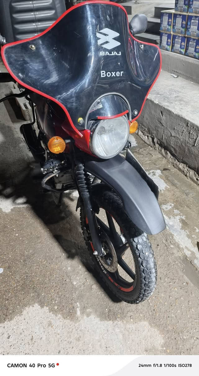 ياالله سلام عليكم للبيع بوكسرموديل 22 مرقم سنويه بغداد تحويل نفس اليوم بسمي دراجه خير من الله نكره سلف اي نقص مابيه او نضيفه مامتعوبه يعني لاتنقيص او لاتبخير ابوجهك للشغل بيه واقيه فراشه +شاحنة +ستاند موبايل +زنون ابيض + اضافه بلوجكتر ابيض او اصفر+اشاره لد
المكان بغداد حي القاهره الاستفسار اكثر ***********متواجد واتساب او رصيد
