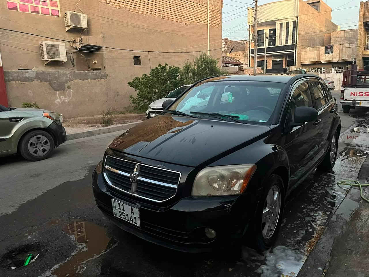 السلام عليكم دوج كاليبر 2009 رقم بغداد انكليزي سنوية لل 30 سيارة خير مـטּ الله محرك وكير مكينة 2400 صدر خلفي قبل شهر مبدلة الامامي  يرادله تبديل  السيارة مداريها دهن يورول ومي زيتي احمر مصبوغه جمالية صبغها بعده بي لمعة بيها شخوط بلباب تروح بلبوليش جهال شاخطيها شاشة تبريد قبل اسبوع شاد كمبريسر وراديتر جديدات  بارحة انكسر الكلج مال كمبريسر   ووصلهن موجود  سيارة باسمي السعر 55   للتواصل *********** مكاني بغداد الامين الثانية.
