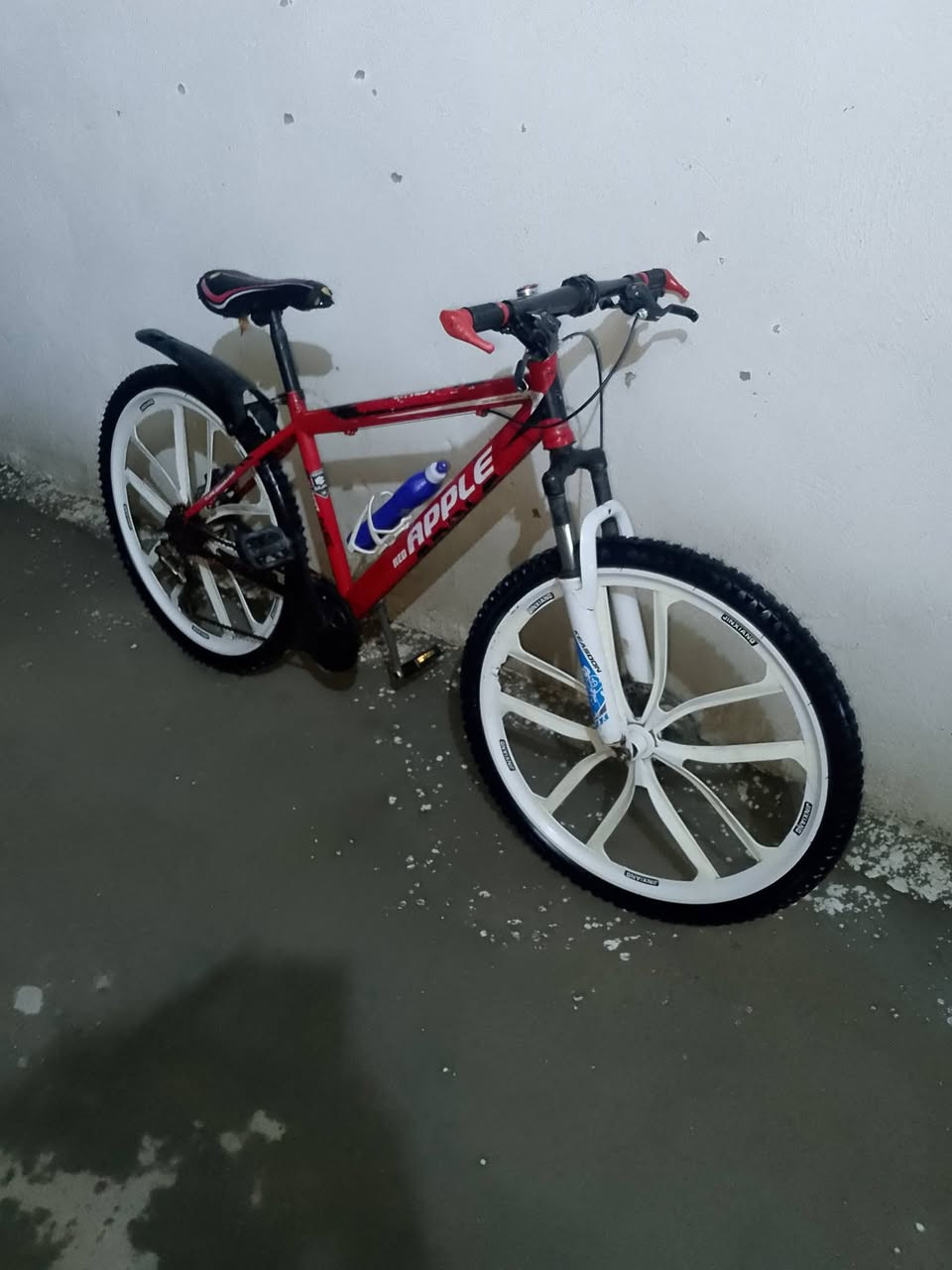 سلام عليكم ياباني نضافة ٧٠بل ميةاسعر ٦٥ وبي مجال وذا مراوس بناتي ***********
