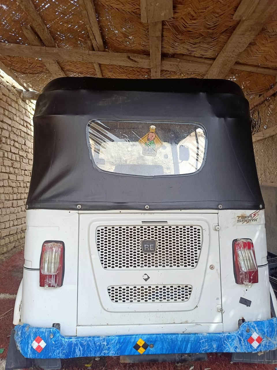 تكتك مديل 22ادوات سعر 3500وبيهة مجال شراي يتصل وبيه خير ويدلل ***********
