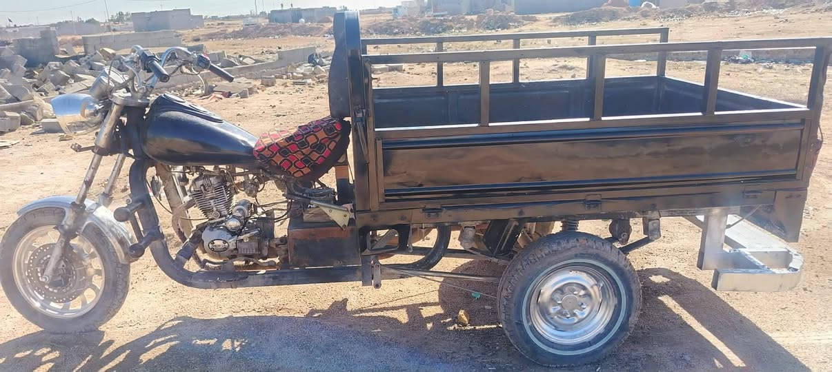 السلام عليكم ستوته امتيار للبيع مديل 18محرك بلادي اوراق مكفوله شاصي اكسن محرك تواير توني مبدلهن جدد دبلات كهربائيات سلف هندر  اتصل أو واتساب ***********
