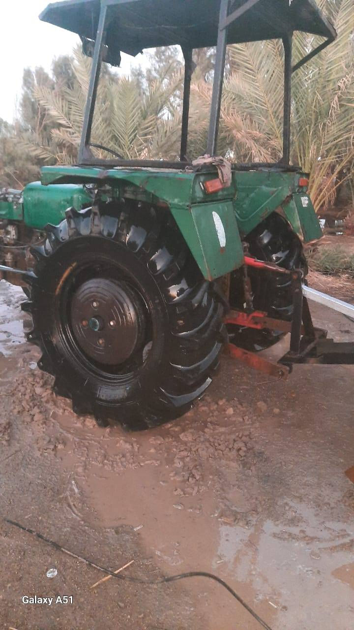 مكينة نداء جاهزه العمل موديل 95 سنويتها منتهية بل 15ورعيها موجود محرك كير باور ستيرن قماره بريك دهن تخم تاير باكيت ماتخسر عليهة ربع ورها فدان وديجر ابو الثنين ومعدلان مترين. السعر 5500 العنوان واسط قضاء الحي ناحية البشائر تصل وبيك خير ودلل ***********
