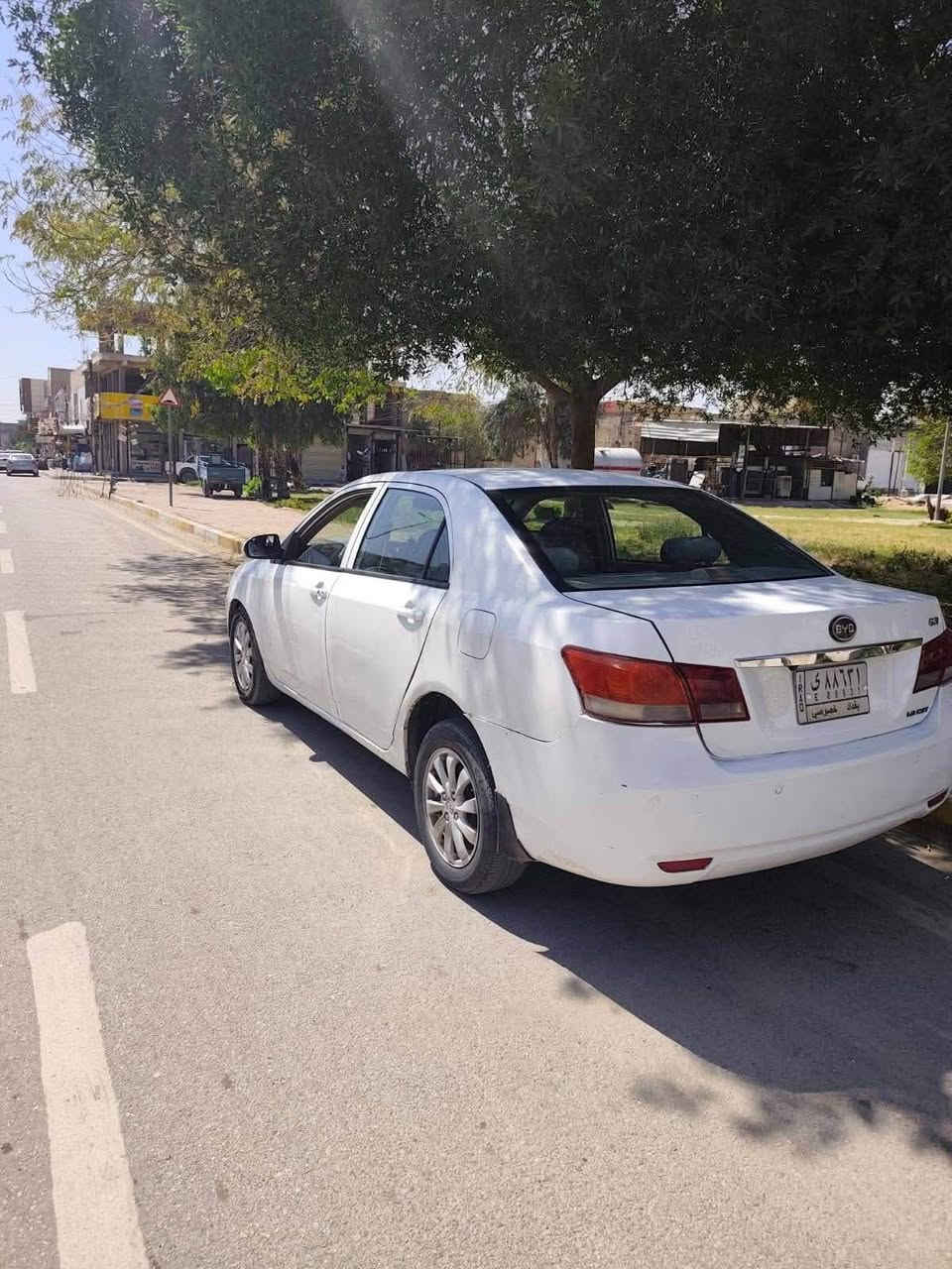 🚗 للبيع | BYD G3 موديل 2013
سيارة نظيفة وتستحق المعاينة.

✅ المحرك مكفول
✅ الجير مكفول
✅ تبريد ثلج
✅ فتحة سقف
✅ تحكم بالستيرن
✅ شاشة
✅ كاميرا خلفية
✅ إشارة بالمرايا الجانبية
✅ عالي زينون
✅ جميع الكهربائيات شغالة 100%

الصبغ الموجود فقط كما موضح في صورة السونار، والسونار حديث (صار له تقريبًا شهر إلى شهرين)، وغير المذكور فيه السيارة خالية من الصبغ.

🔹 على السيارة غرامات بقيمة 500 ألف دينار، وتُنزل من سعر السيارة عند البيع.

💰 السعر: 50 ورقة، والغرامات (500 ألف) تُنزل من السعر.
شرط من تشتري لازم تداور لأن راعيها يريد مداور (يريد يسافر
السيارة جاهزة للاستخدام ولا تحتاج أي مصروف.

📞 للاستفسار  

مكان السياره نجف فقط اتصال ***********
