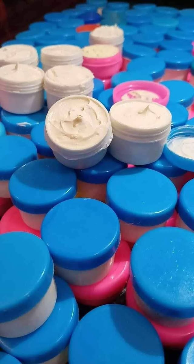 اقوى خلطة تبيض  وجه معجزه امانه الله 

اقوئ العروض وتخفيضات مده يومين تحطيم اسعار سعر جمله منتج يخبل والله العظيم

مخلوطه من18نوع من كريمات طبيه  بنوعيتين مسمن وبدون مسمن مورد وبدون مورد يستخدم للوجه والجسم بنفس وقت 
كلف نمش حب الشباب تصبغات هالات تحت العين  
  والاسعار ويانا نار 🔥

نتائج واضحة بيومين  من الاستعمال
فوائد الخـــلطــــــة

  ازالة التصبعات
- ازالة اكلف والنمش
- ازالة التجاعيد ( ان وجدت )
- ازالة هالات السوداء تحت العين 
-  تضيق المسامات
- ازالة حب الشباب  واثاره
🌹🌹🌹🌹🌹🌹🌹
خلال ثلاث ايام مفعول ملحوظ جدا 

امانه الله مجربه مضمونه وعن تجارب السعر 20 توصيل مجاني 

الحجز مراسلة الصفحة
التوصيل مجاني لكافة محافظات العراق


**إذا كنت صاحب هذا الإعلان وتريد حذفه لأي سبب، رجاءا أرسل رسالة إلى الدعم الفني**