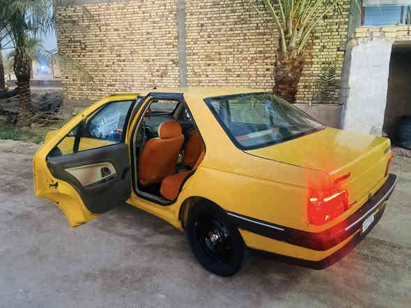 السلام عليكم بيجو 405 2012 السيارة  مكينةكير كواله 1800 السعر 24 أبيها مجال مطلوبة هيئة 500 ينزل من السعر مدور شوقت ما تريد مكان السيارة المثنى السماوة ناحية الهلال رقم *********** السنوية ￼طايفه مكينة السيارة بيه خيط بخار بسيط الحدادي توني مسويها ￼￼
