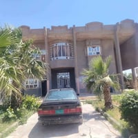 بيت طابقين • قريه الجواعنه • أكثر من ٣ غرف