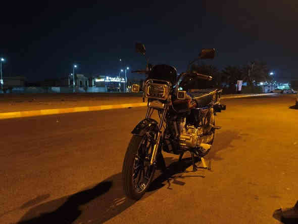 سلام  عليكم دراجه للبيع موديل 25 محرك 200 دراجه كدامك نضافه وترتيب اي نقص مابيها  السعر واتساب *********** ٢٤ ساعه موجود
