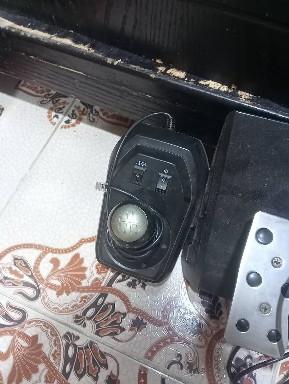 دركسون لبيع جاهز ونضيف مامستخدم قليل يرهم ع كل الابليات 
معى ملحقاته الكير ولبانزين ولكلج الاستيرن فرتين  السعر 140وبي مجال ويه باكيته 
مكاني البصره الستفسار ***********
