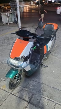 دراجه شحن سرعه 100 دراجه مصارلها شهرين من اخذتها ومكفوله ماعده بيها ضر...