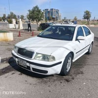 سكودا للبيع موديل 2009 محرك رقم الموبايل 07501317160