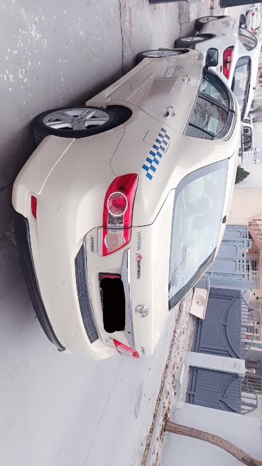 کرۆلا تەکسئ ٢٠١٣ فولە مە کينە گەورە يە کامل سپۆرت و جوانکاريە زۆر پاکە سە يارەکە تا ٢٠٢٨/٨تازە يە زۆر پاکە سە يارەکە سۆنە رەکە يم داناوە مشتە ريت تيل بکە ن نرخئ قوفلئ 
١٧٩گەلا 
***********
