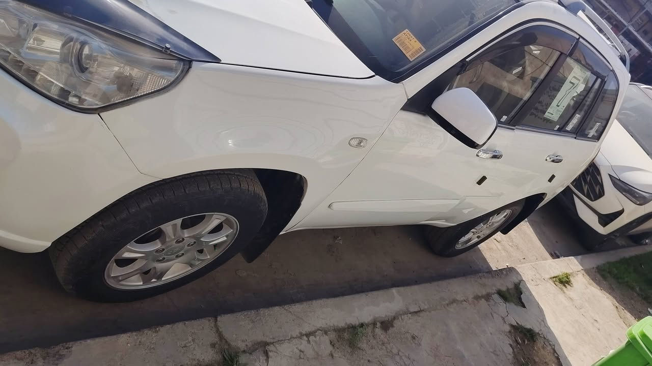 السلام عليكم شيري تيكو للببع مديل ٢٠١٣
سياره حلوه كير محرك
كير اوتماتيك
مكفوله من الحادث
بيها تكحيلات بسطه
العنوان بغداد الغدير
السعر ٦٠ بي مجال حك الجيه
***********
