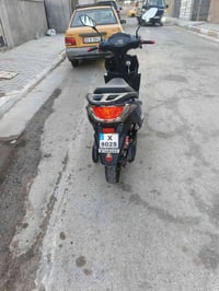 دراجه سكنس شحن للبيع نضيفه وحلوه مامتعوبه السعر 600 وبيهه مجال قليل مك...