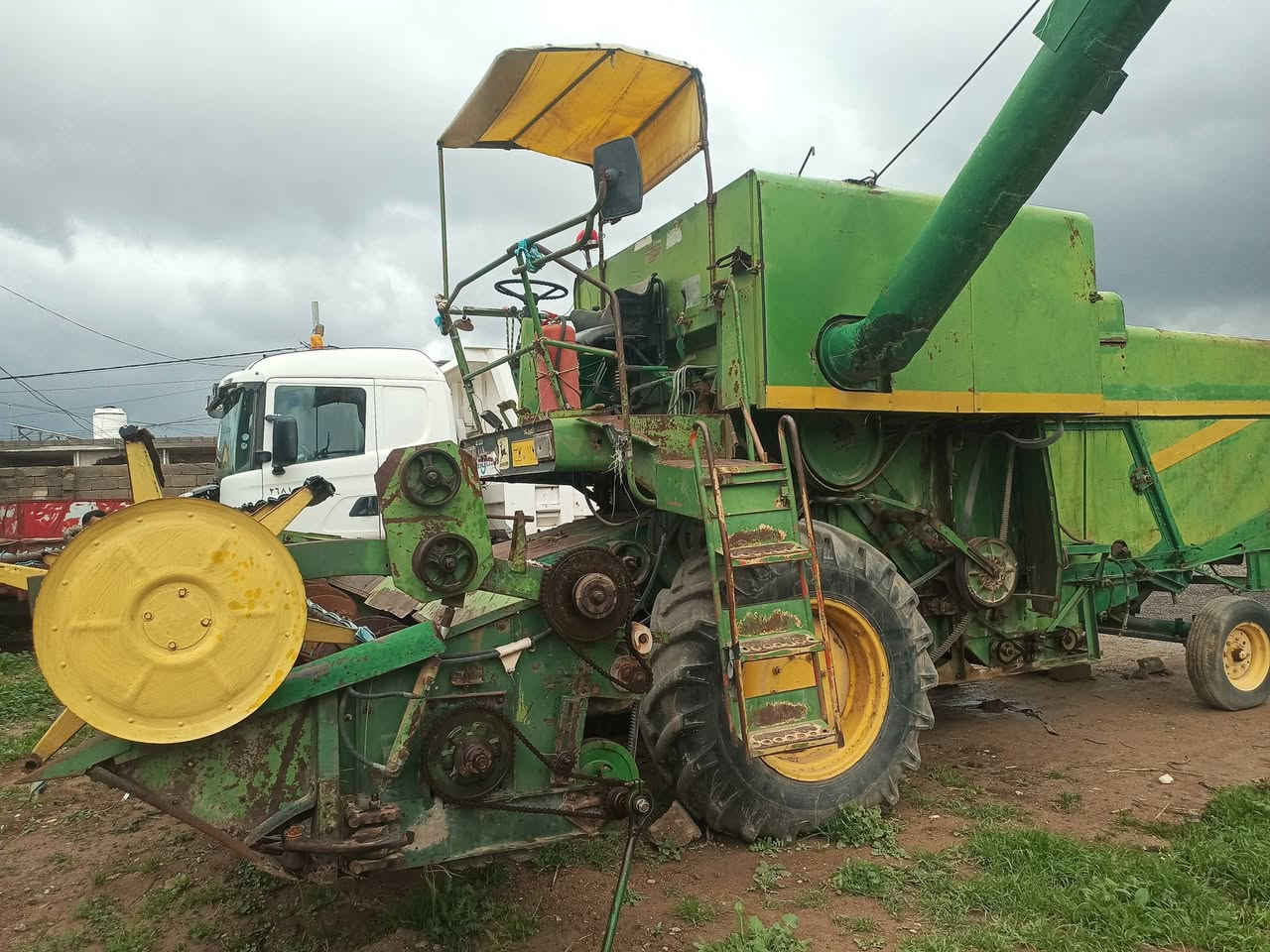 دراسه جوندير 1981 جاهزه للحصاد  
***********
