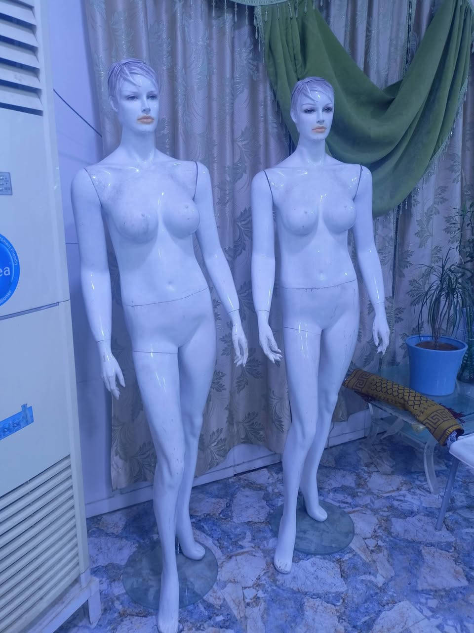 ملكانات للبيع ثنينهن ب100


**إذا كنت صاحب هذا الإعلان وتريد حذفه لأي سبب، رجاءا أرسل رسالة إلى الدعم الفني**