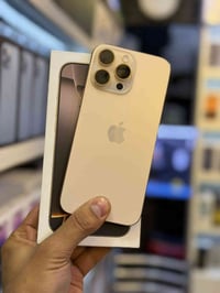 آيفون ١٦ برو ماكس • ٢٥٦ • بطارية ١٠٠