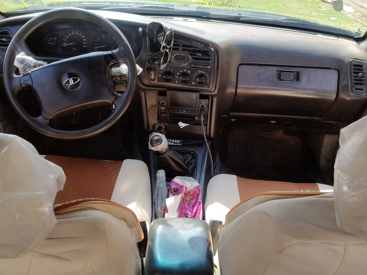 السلام عليكم برنس فراشه موديل 1996

سنويه بااسمي تحويل مباشر رقم ديالى  انكليزي 

محرك لاتبخير ولاتنقيص جديد كير اكسل كله جديد 

سياره بلاديه صدر امامي خلفي كله جديد 

كهربائيات كلها شغاله تخم حت جام اربع بوب 

دوشمه جديده بطاين جديده بوب خارج وداخل كلها شغاله

سياره ادامه كامله نوزلات بلكات فيت بم 

مكان السياره الانبار الفلوجه الكرمه 
*********** 
للتواصل 
غير متواجد ع فيس 
السعر / 35 وبيها مجال
