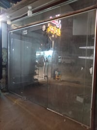 جام خانه ارتفاع ٢ونص والعرض ٣ السعر ٢٠٠ بغداد الشعب قرب نادي العربي ٠٧...