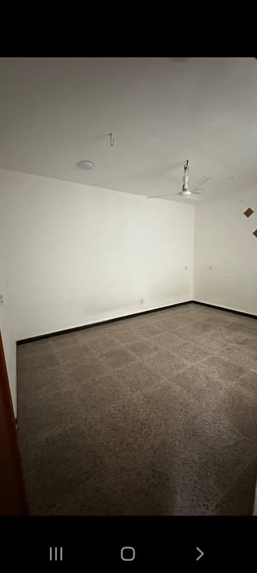 ■دار جديد للإيجار ام الخيل الثالثه■
●●●●●●●●●●●●●●●●●●●●●●●●●●●●●●●●●●●●

                    مكتب آملاك للعقار والمقاولات 

■بيت للإيجار ام الخيل الثالثه قرب شارع ٢٠ بالبدايه 

■غرفتين وصاله ومطبخ وصحيات واستقبال 

■بيت جديد وجاهز للسكن 

■بداية ام الخيل الثالثة

للإستفسار مكتب آملاك للعقار والمقاولات العروبه شارع المتحف قرب مطعم كودو كودو او الاتصال على الأرقام التالية 

***********

***********

@الجميع 

مستعدون لتلقي كافه عروضكم #بيوت #قطع #إيجارات #زراعي_طابو شقق بيع شقق ايجار @إشارة
