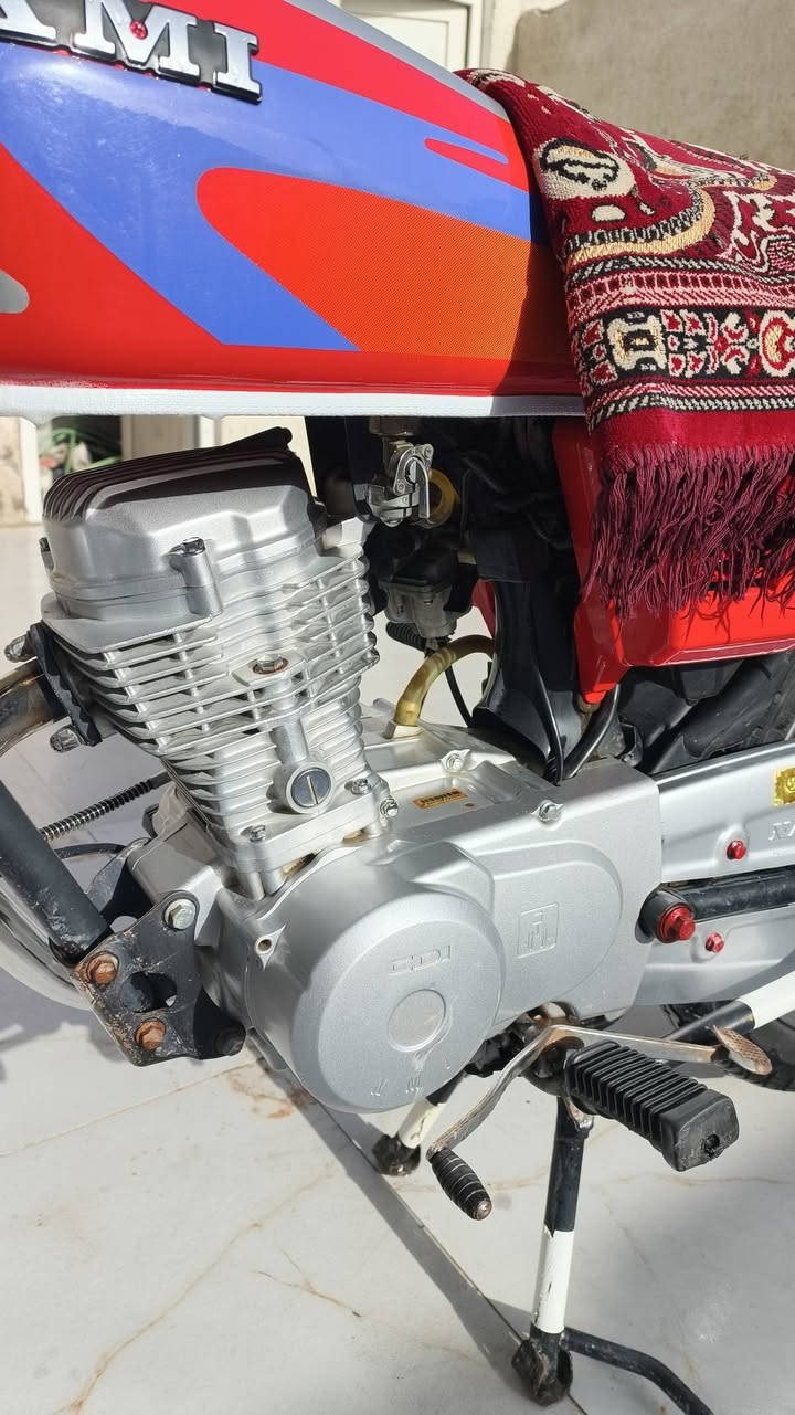 متاح دراجه مطابق شلامجه اوراق سكنر موديل 23 مكفوله كفاله عامه المكينه صبانه ما ممدوده عليهه سعر 750 وبيهه مجال مكاني الكوت ***********
