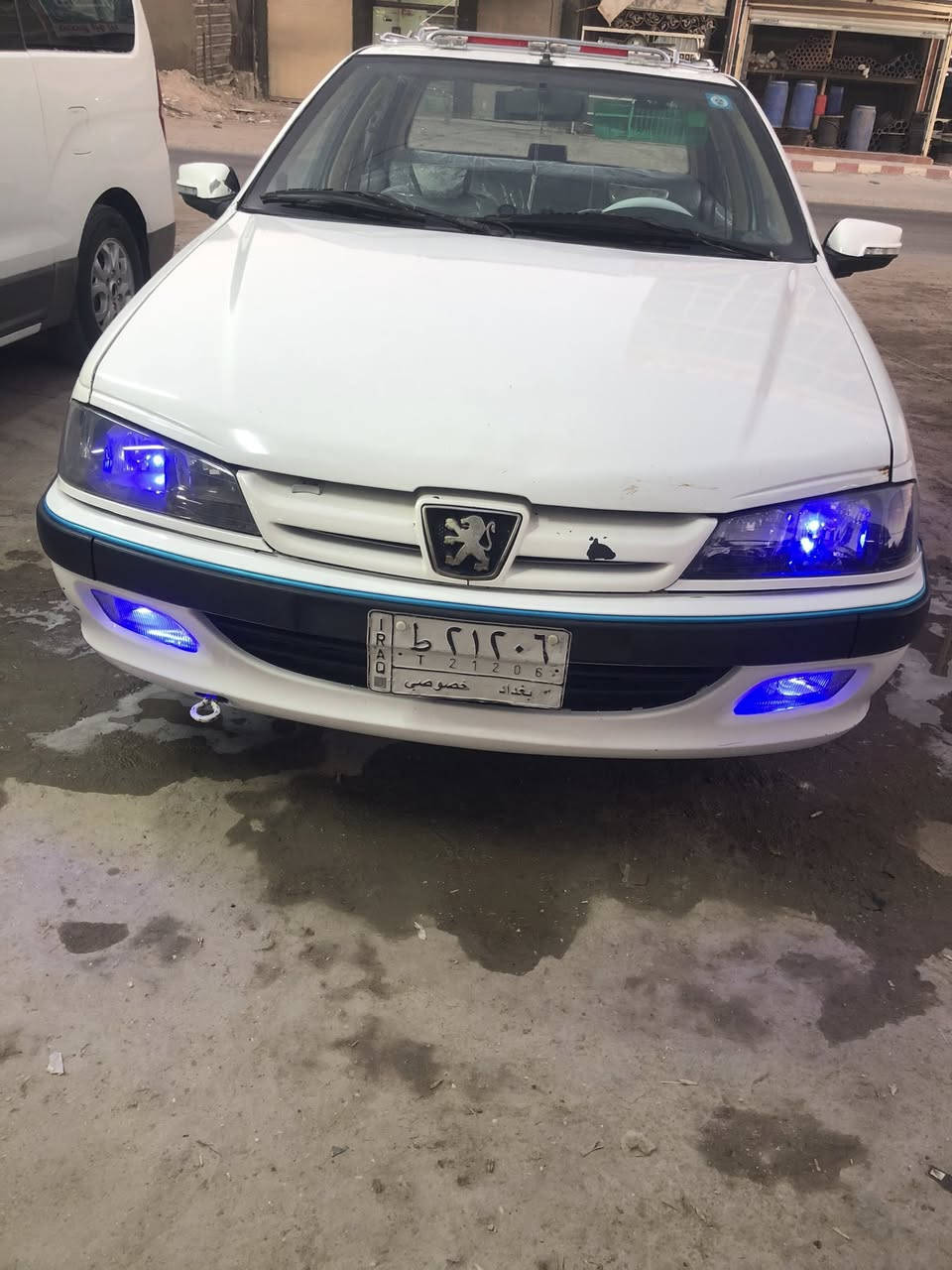 سلام عليكم بارص موديل 18 كير مكينه حدادية تخم تاير مكفولات تبريد بس غاز شرط غير لغاز اتحملة. رقم بغداد سنوية جديدة تحويل ثاني يوم لسعر 53 وبيه مجال بسيط متوازي ع لبيع رحمة لبوك مايعجبك لسعر اعبر لمنشور مكاني بابل شراي اتصل *********** ملاحظة لسيارة بدون سيباية
