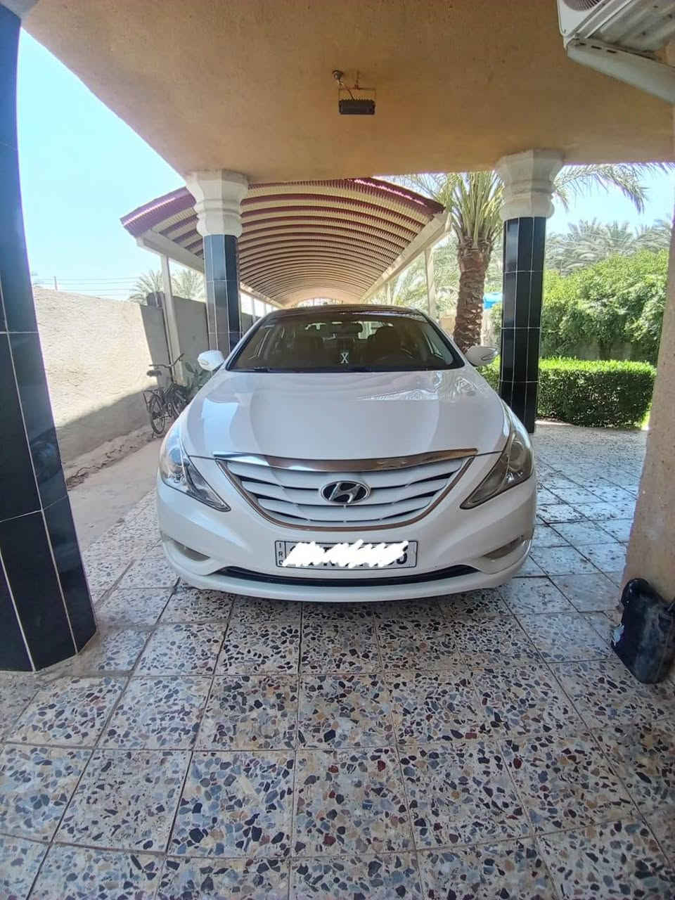 السلام عليكم سوناتا موديل ٢٠١٢ وارد أمريكي قطعة ونص صبغ بدون دواخل  بنوراما بصمة تشغيل بصمة أبواب فول مواصفات لمتد محرك ٢٠٠ تيربو السعر ١٢٠ الاتصال الرقم *********** العنوان بغداد الدوره
