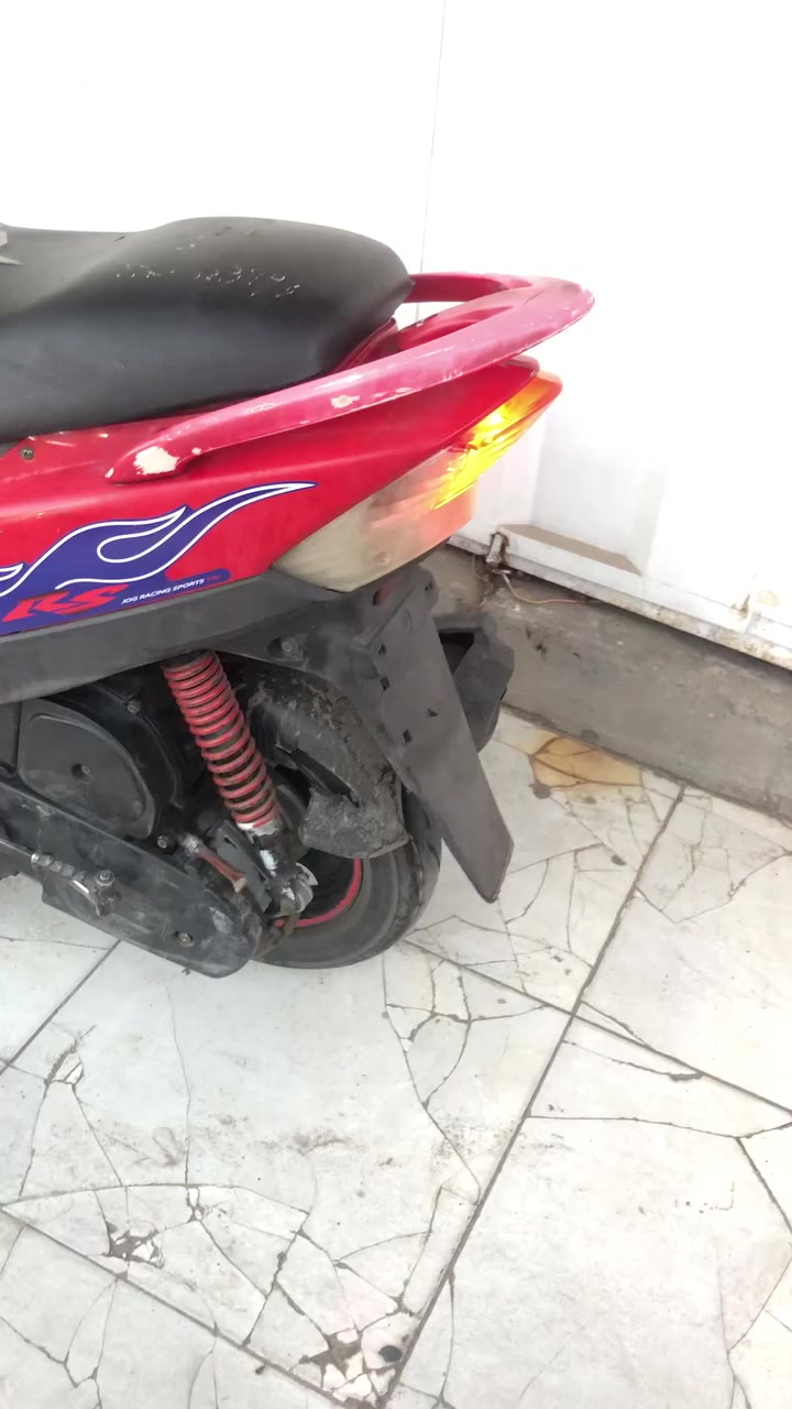 السلام عليكم حبايب
دراجة ماكس عدلة للبيع شبه مميزه حديث طلاعات الدراجة بلاد وتخبل وناعمة ومكينه خرسه لانضوح ولا تبخير الدراجة كلها ختم واحد ومليانه ملاح .

مكاني بغداد الكرادة داخل تجي تاخذها من البيت وتروح 

سعرها ب٧٥٠ وبيها مجال للشراي وتدلل والموشراي ليتصل رجاءاً . 

***********
