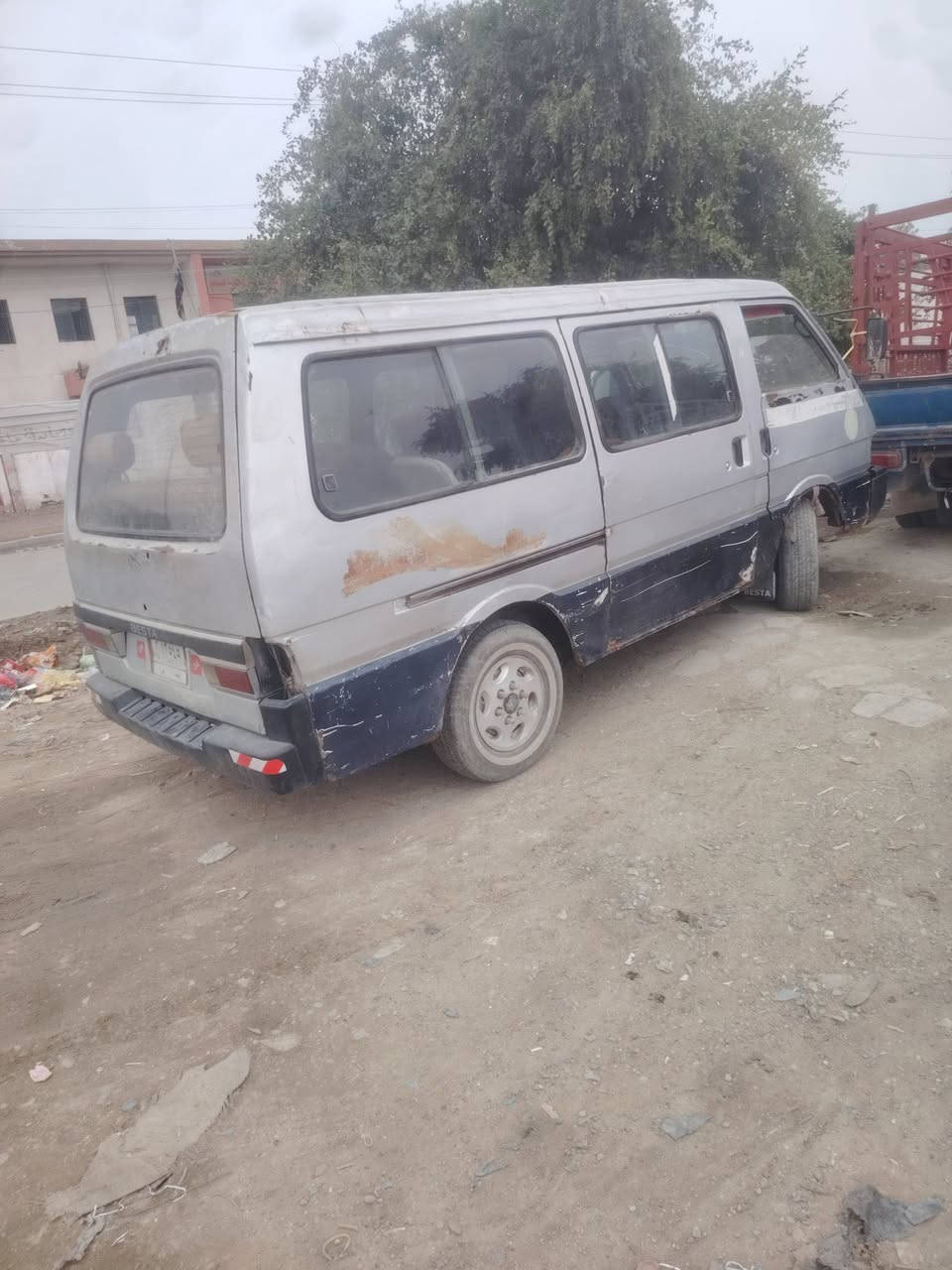 كوم حديد كوم حديد كوم حديد بدون راعي رقم الماني بغداد سياره شواصي معمره مكينه وكير نضيفات بور مشط جدد زوج تايرات جدد سلف جديد ب17 ورقه وبيه مجال مكاني بغداد البياع رقم وات ساب فقط***********
