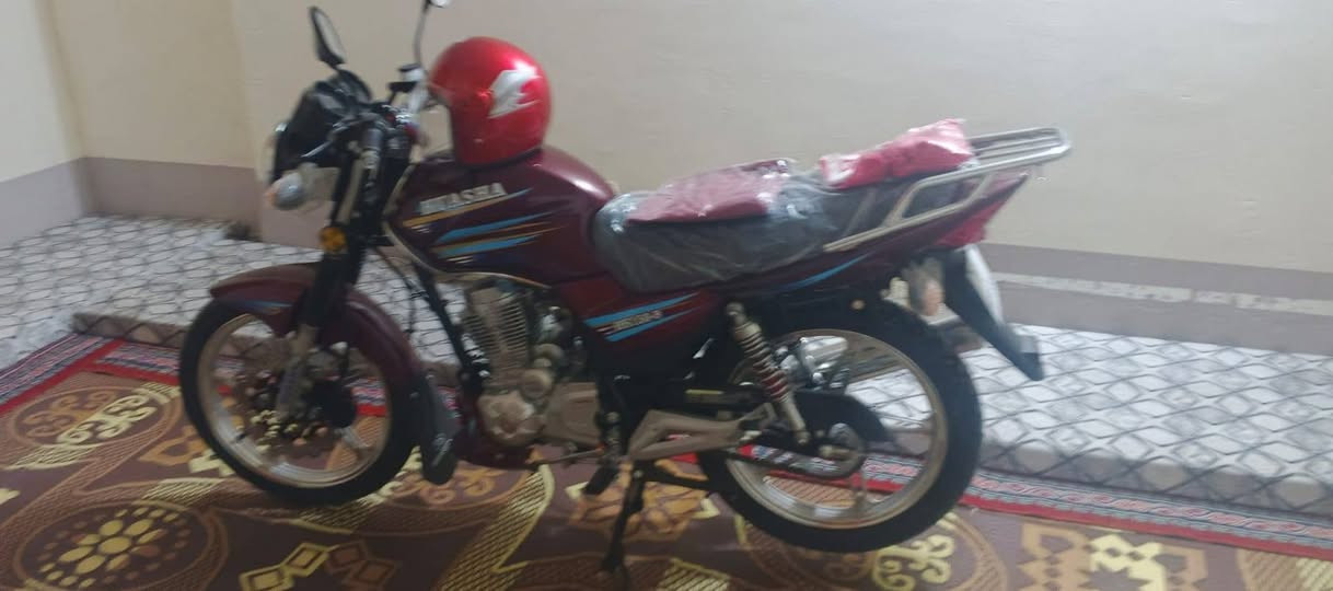 السلام عليكم دراجه هايوش موديل 25 للبيع وترهم مراوس حسب القناعه دراجه بعدها زيرو بنزين ما محطوط بها***********   هذا الرقم والخاص مفتوح
