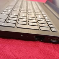 لابتوب للبيع  lenovo جديد وليس باله الجيل 12 رام 12 GB هارد 256 ssd حج...