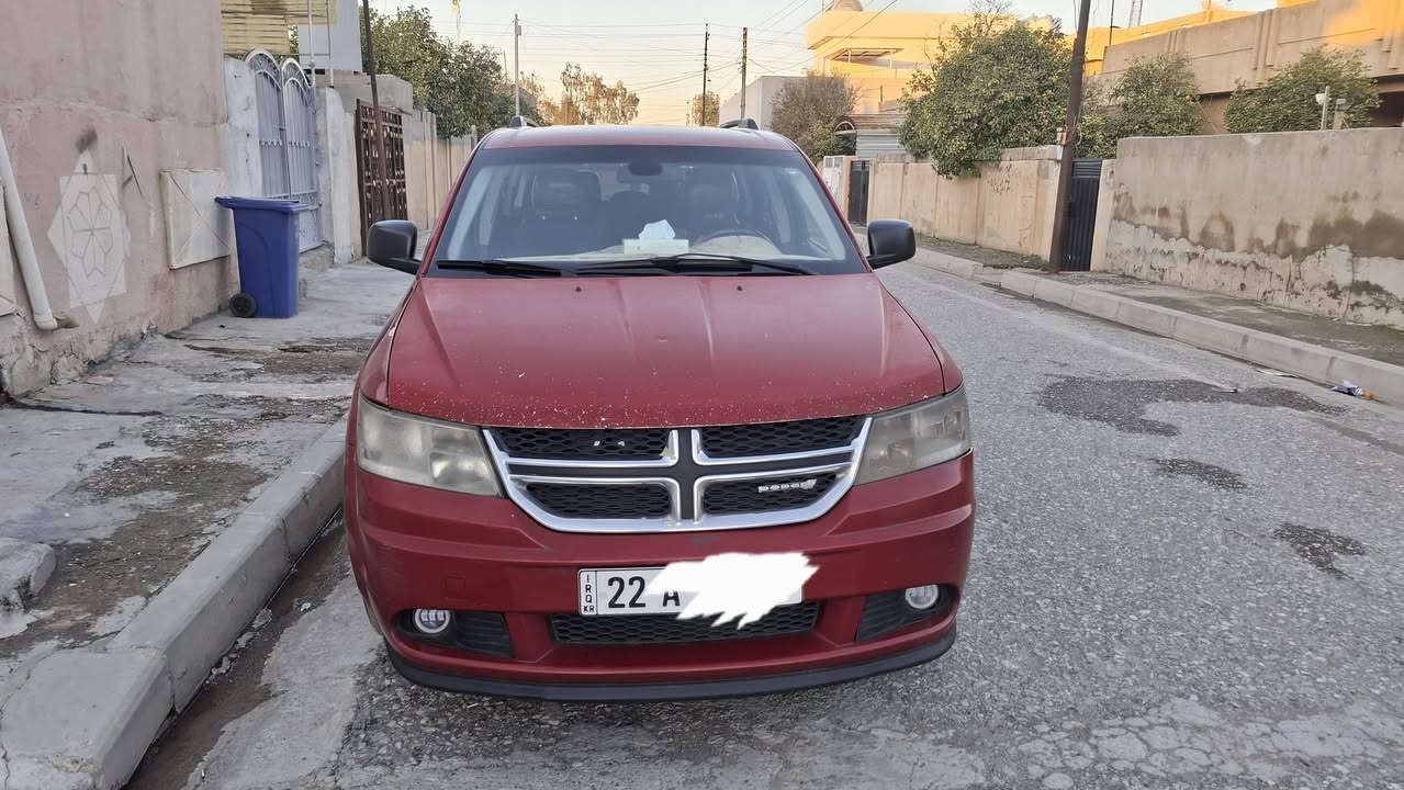 دوج جوري موديل 2018  رقم اربيل قطعتين صبغ  اربع سنلدر سيارة  باسمي سنوية ورقم جديد سبعه راكب  الشاشة  ايباد عنوان كركوك رقم موبايل ***********
