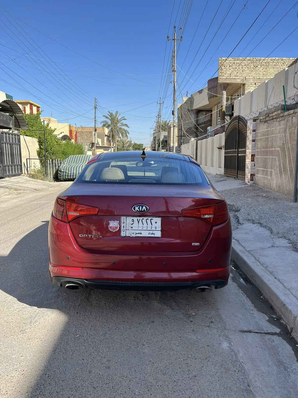 كيا اوبتما موديل 2012 رقم بغداد بسمي وارد امريكي حادثها جاملغ الامامي الايمن وجاملغ الخلفي الايمن بدون دواخل ومصبوغه عام فول مواصفات محرك GDI و كير نضيفات خير من الله وصدرها زين وملاحظه بيها اثر جراد ب البنيد  + قبق الجنطه . 
سعرها 93 ورقه وبيها مجال انشاءالله 
السكن بغداد البياع 
الاستفسار على الارقام 
***********
***********
