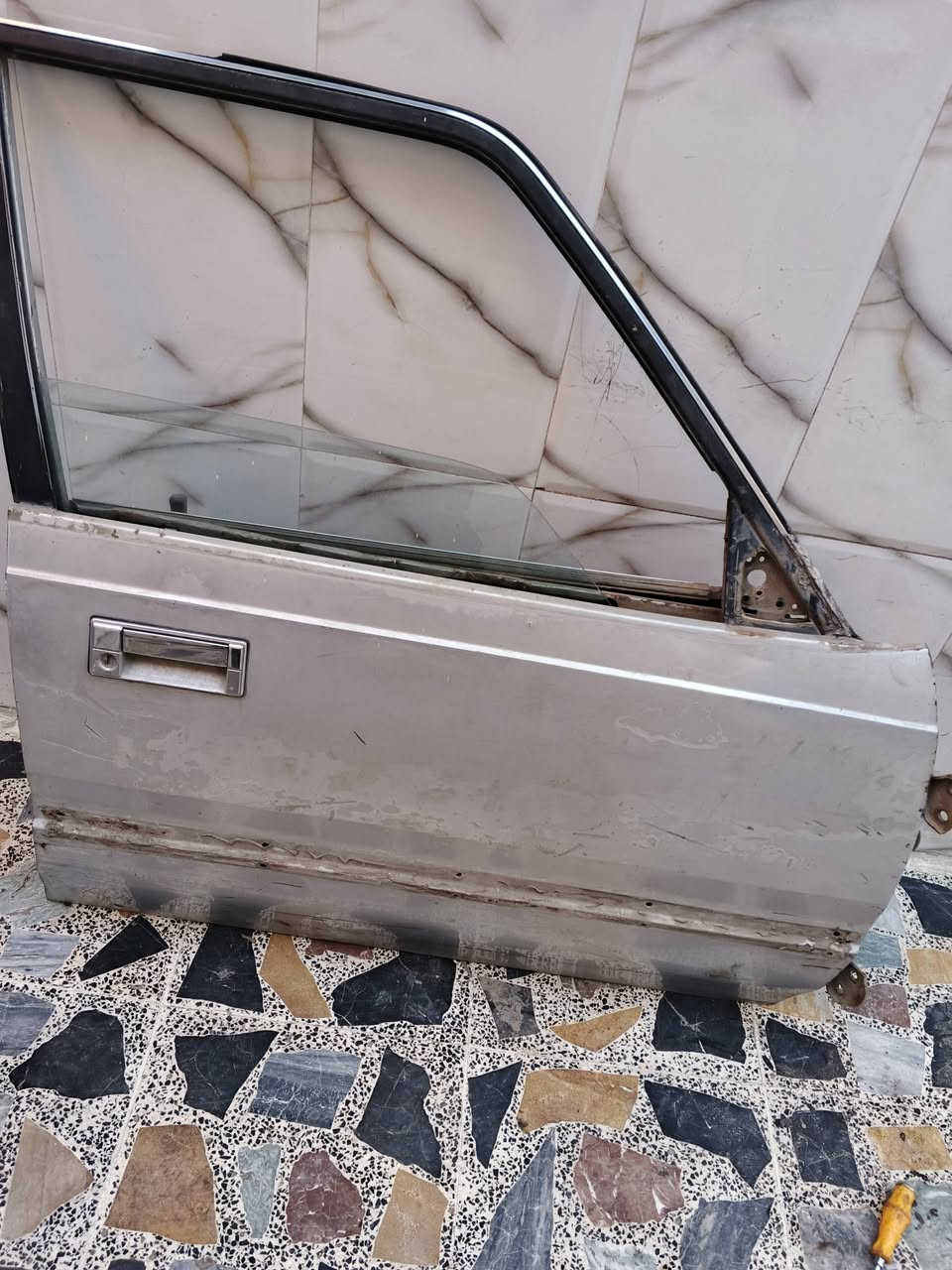 بيبان سوبر 85جهه اليمين كلش نظاف***********
