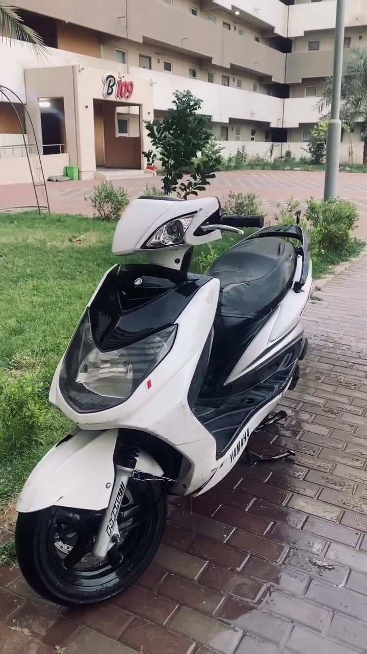 سكنس فحل نوزل خطين دراجه مكينته تخبل ما مفتوحه السعر700 مكاني بسمايه رقمي للتواصل ***********
