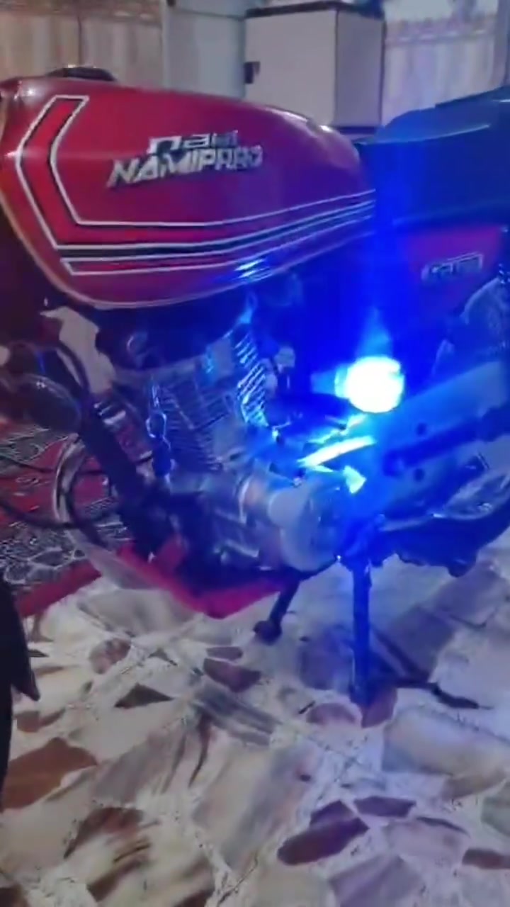 الهم صل على محمد وآل محمد❤️ 

السلام عليكم اخوان نامه برو مكينه🏍️ 
 غطاس افضل شي بالسوك✋ 
للبيع وكيله دراجه العارضي 🧑
  كارتون شوف عينك ما تعتاز🪬
 شرح دراجه كفاله عامه كله💵 
كفاله حت من كلوب دشبول🔥 
موديل 22 🔜 
سعر 850وبيه مجال💲 
عنوان النجف الاشرف 🇮🇶 
📲 ***********📲
