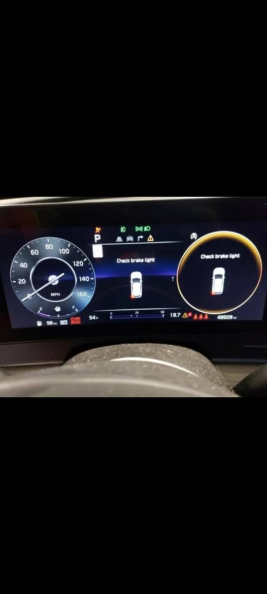 السلام عليكم للبيع كياسبورتج موديل 23 مواصفات اس برو لالسياره جديده السياره سبورتجشفا كهرباء تدفئه حساسات امامي وخلفي امامي سياره مواصفات عاليه السياره وارد امريكي تعود جديد طابه للعراق بدون رقم سياره سعرها 195 وبيئه مجال سياره جديده تايرات جده مواصفات عاليه سياره سعرها 195 وبيئه مجال تريدون خابر على***********الرق استوردناها من من الشركه مال باركود ملعب الجعب مدينه مدينه 2500 جي تي لا ماشي بامريكا 5000 سياره جديده للبيع وبيها مجال
