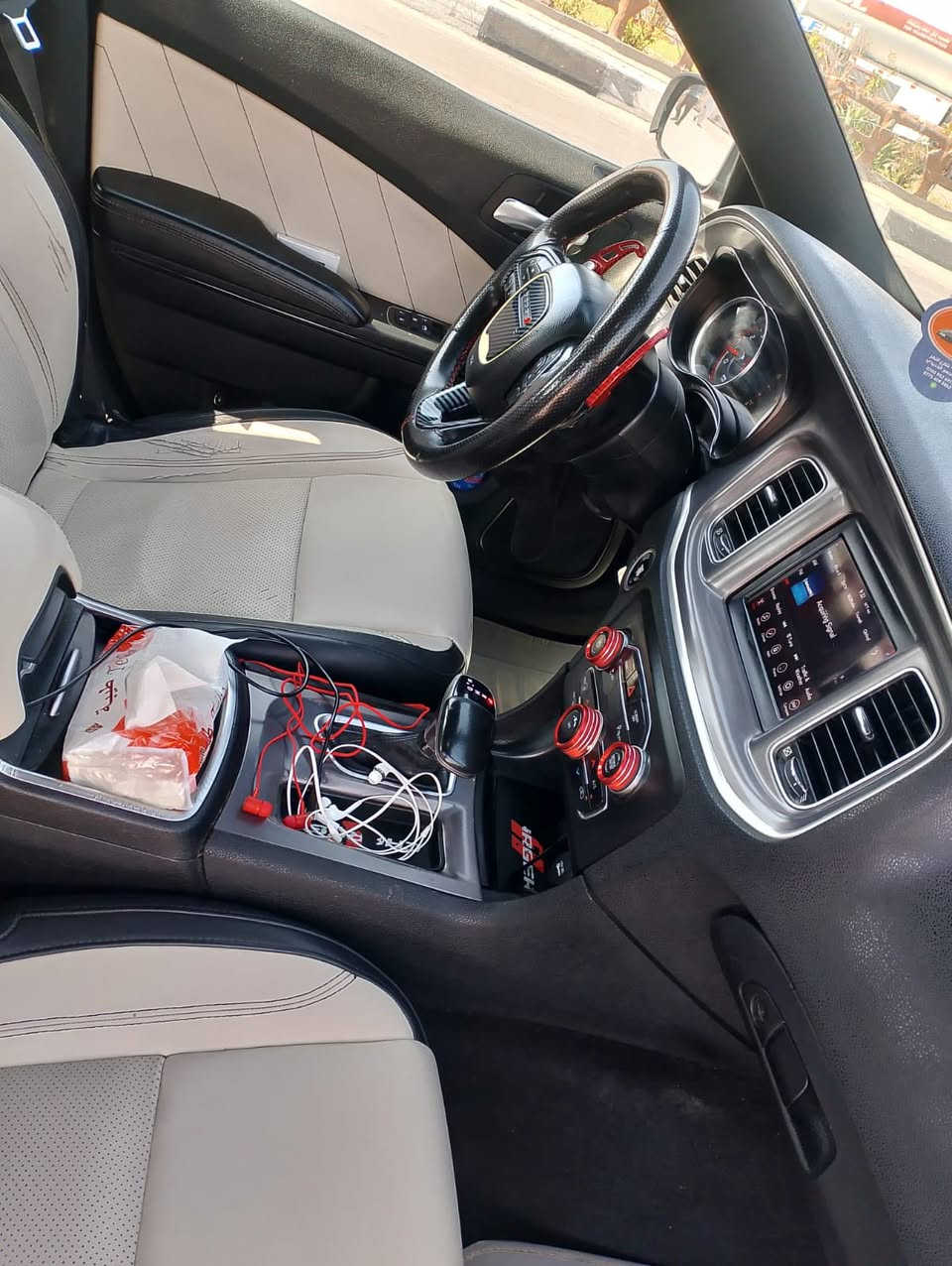 سلام عليكم جارجر موديل19 معلايه 22 بسمي رقم ذي قار نكليزي فول مواصفات حادثه السياره تبديل باب امامي مكان السياره الناصريه المركز السعر 160 الاستفسار ***********
