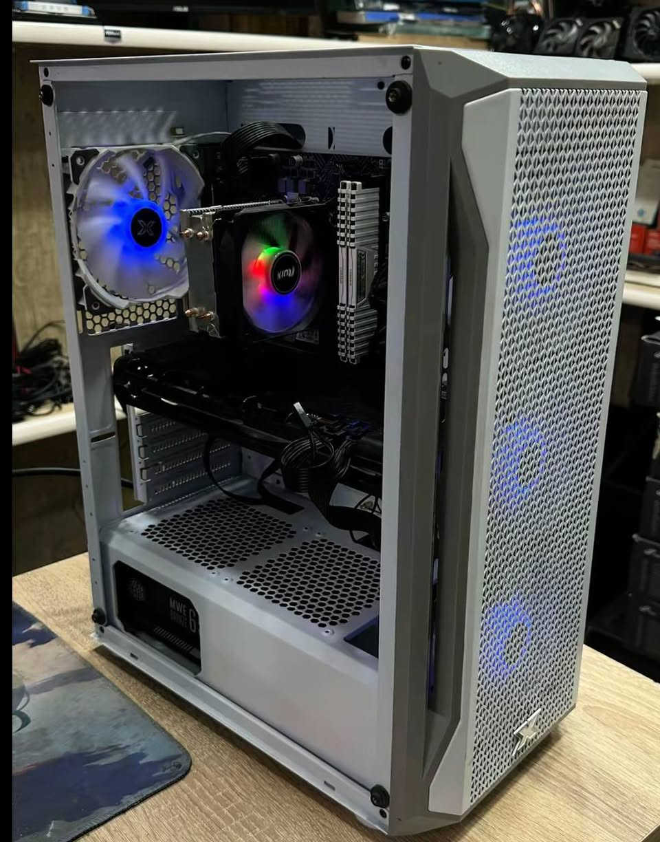 كيس كيمنك للبيع السعر 850 الف
Cpu:15 12400f

Gpu:Rx 5700xt xfx 3Fan

Ram 16 3200 corssair

M.b:h610 msi

Ssd 128

Hdd 1000Gb

Power 600watt

مكاني موصل متوفر توصيل


**إذا كنت صاحب هذا الإعلان وتريد حذفه لأي سبب، رجاءا أرسل رسالة إلى الدعم الفني**