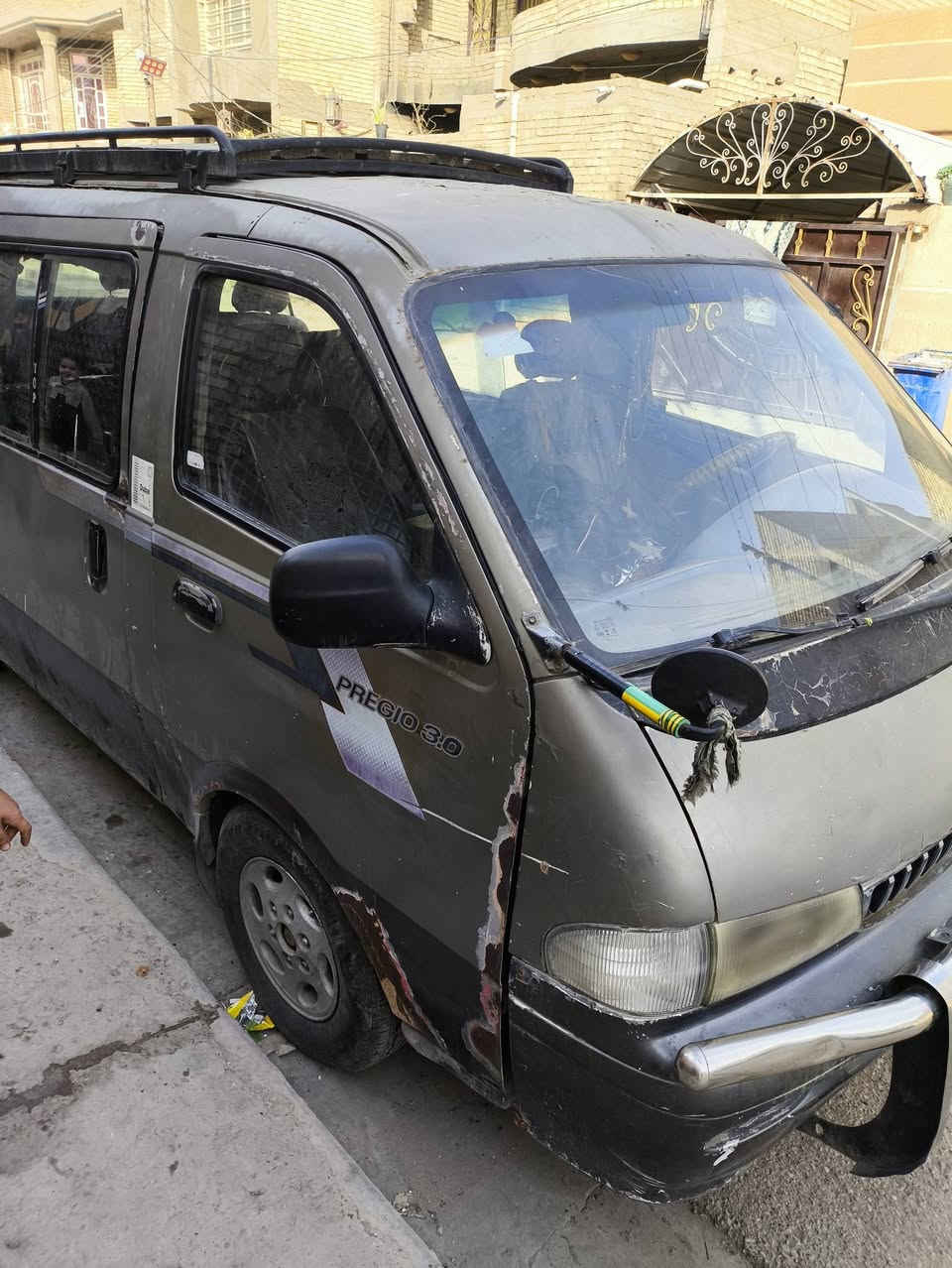 سلام عليكم بريجو 96
سنويه ساقطه بسمي سعر 28 مكاني بغداد حي البتول 
***********
