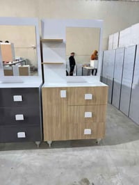 ميز مرايا • بغداد • غرفة نوم