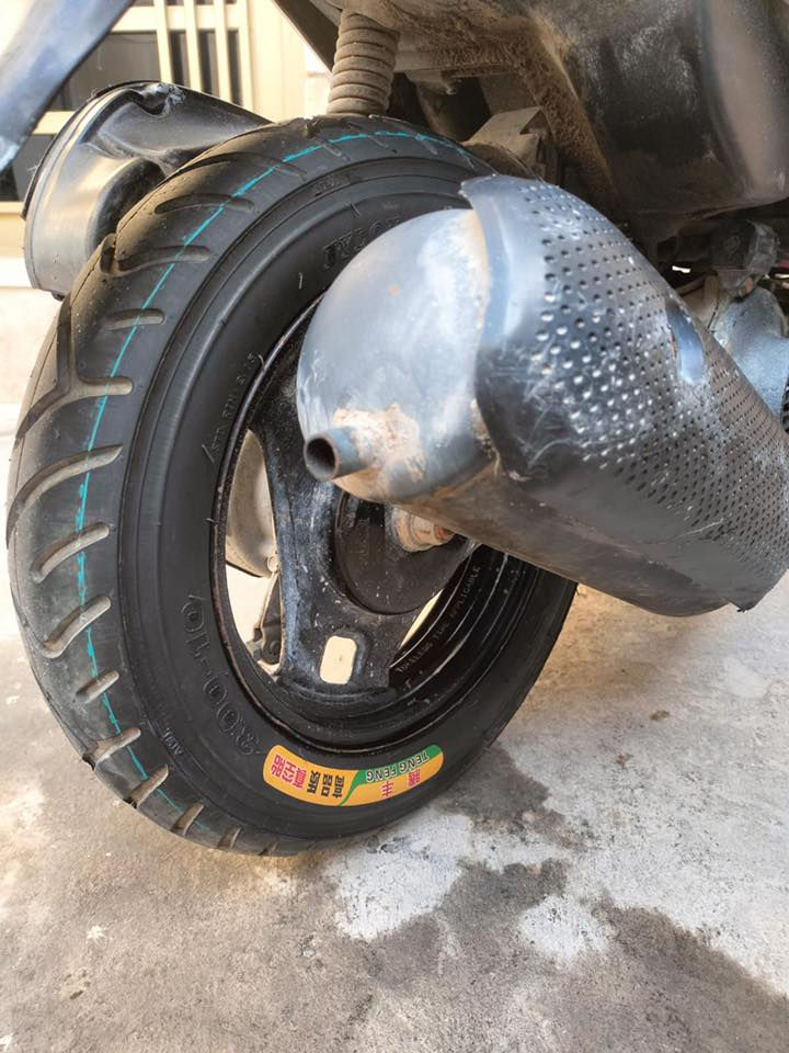 سلام عليكم دراجه ساسوكي شغاله بس ابيع كوم حديد كهربائيات شغاله سلف بس عوزها باتري تاير خلفي جديد هسه شاده السعر150وبيها مجال حك الجيه  عنوان مدينة الصدر حي طارق الشيشان 
***********
