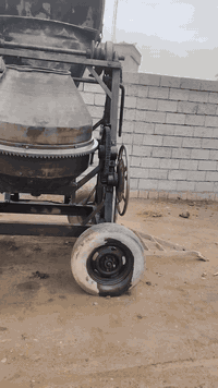 خباطه لبناني للبيع نضيفه باب اول جاهزه عل شغل شرط تاخذه هيه و غراضه كا...