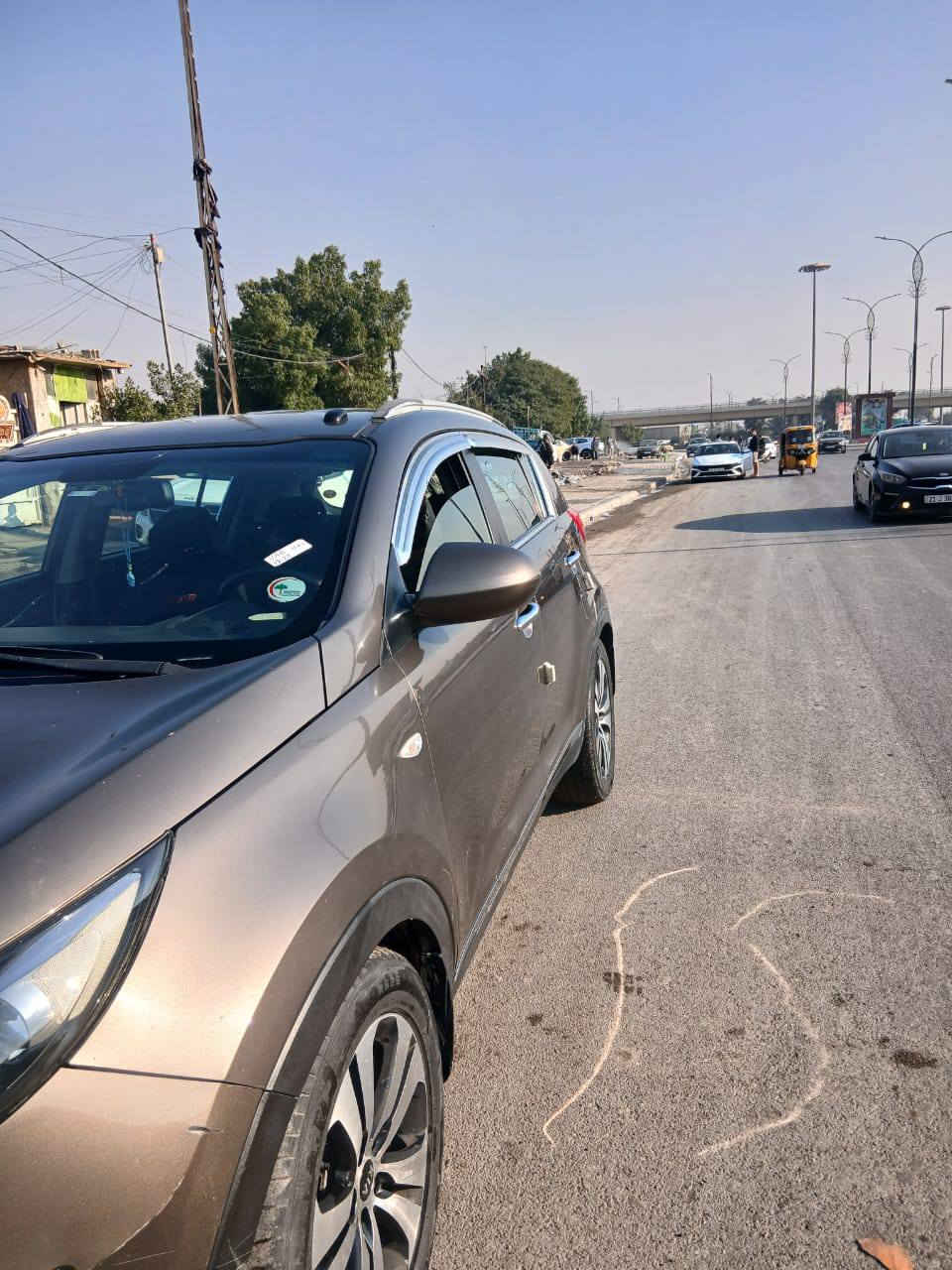 للبيع كيا سبورتج 2014 خليجي سنويه مجدده 2031 بسمي مكان سياره بغداد الدورة رقم هاتف *********** غير متواجد عل فيس اتصال عل رقم هاتف سعر 135 وبيها مجال مرفق سونار مع صور محرك 2000 ما مفتوح بلادي كيرها بلادي تخم تاير جديد حداديه خلفه جديده والاماميه 80 بالميه ماشيه ١٧٠كيلو  قابل لزياده
