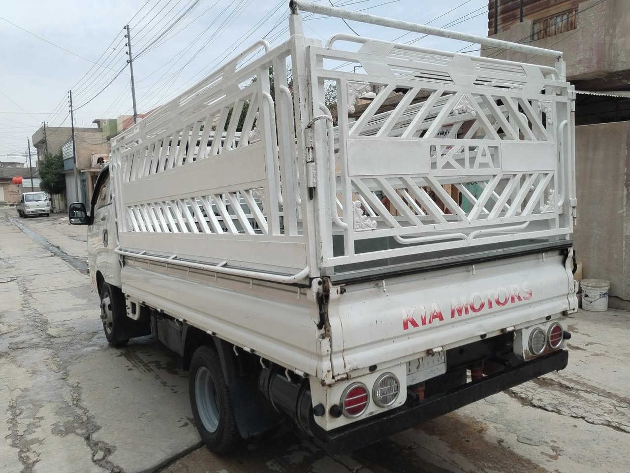 كيا فحل للبيع موديل 2018سياره جاهزه من كلشي كير ومحرك وتاير محور 14 شرط الوكاله كفاله عامه بدون ضرر. للاستفسار على
رقم صاحب السيارة:***********
                              ***********
