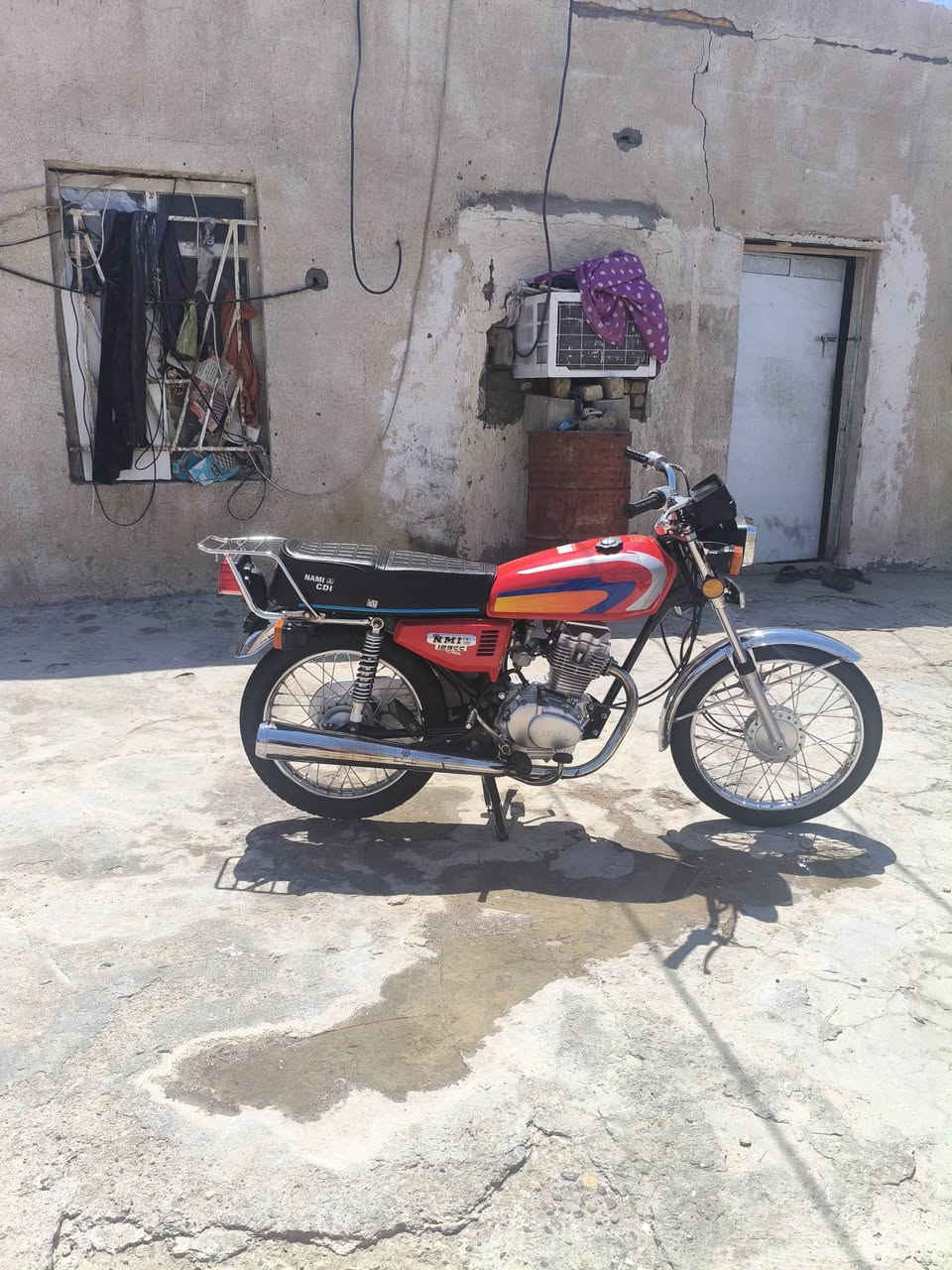 نامه شلامجه باب اول موديل 23 بدون بدون بدون يعني كلك دراجه مكفوله كفاله عامه ما مفتوح بيه برغي دراجه انضف من صوره تراي البصره سعره 775 وبيه مجال حك جيه مكاني ميسان المشرح الارقم ***********
