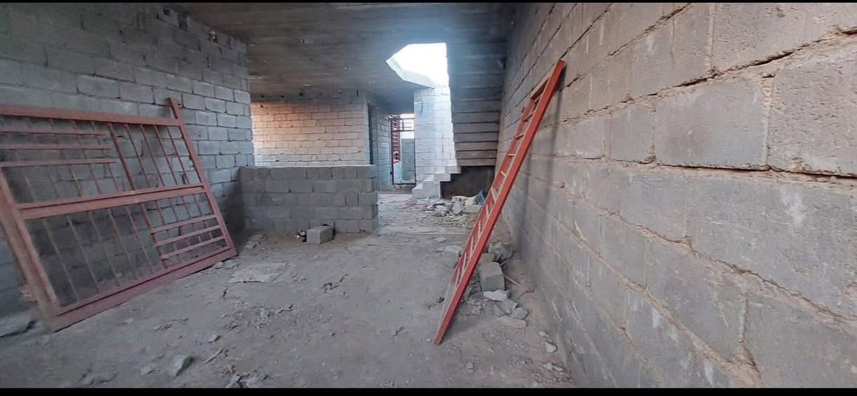 السلام عليكم هيكل ٢٠٠ متر زراعي سند ٢٥ اليوسفيه القصر الأوسط حي الصقور قرب مدرسة ابو مهدي المهندس واجهه ١٠ نزال ٢٠ السعر 40 وبي مجال ***********
وتساب ***********
