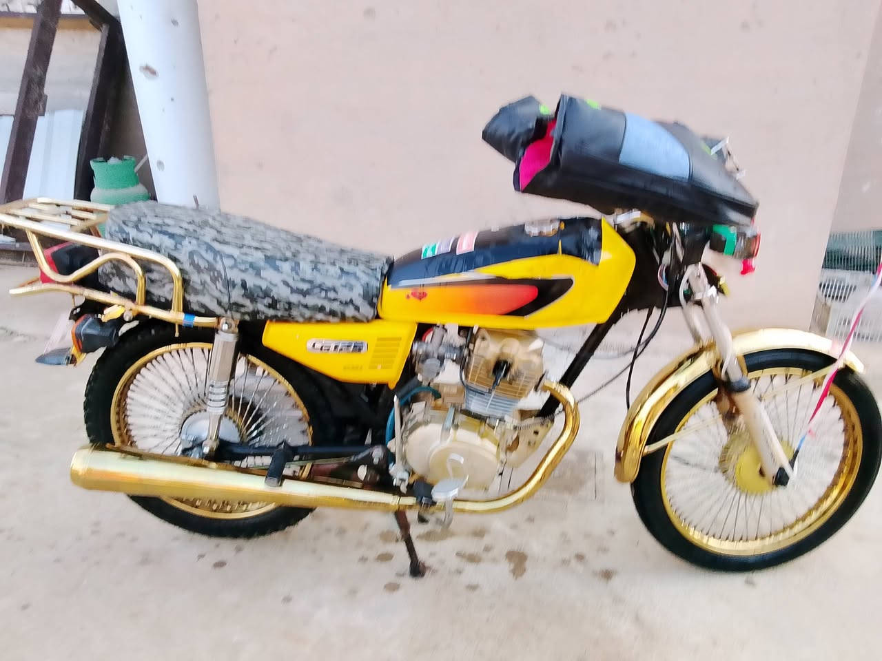 سلام عليكم  البيع دراجه نامه برو ناشاط فول مانقصه كلشي مكان بيجي سعر 275بي مجال شراي موشراي  لا تعبني ***********
