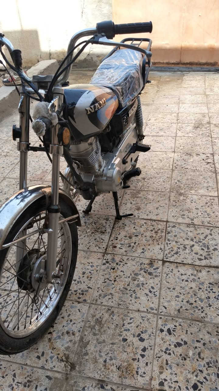 دراجة ايرانية للبيع أوراق اصولي شاصي 15 تعمير 24 دراجة ما متعوبة و ما مفتوح بيها برغي ويها اشاير ما شادهن  دراجة شوفت عينك نضيفة و صاروخ بل مشي
الاستفسار ***********
